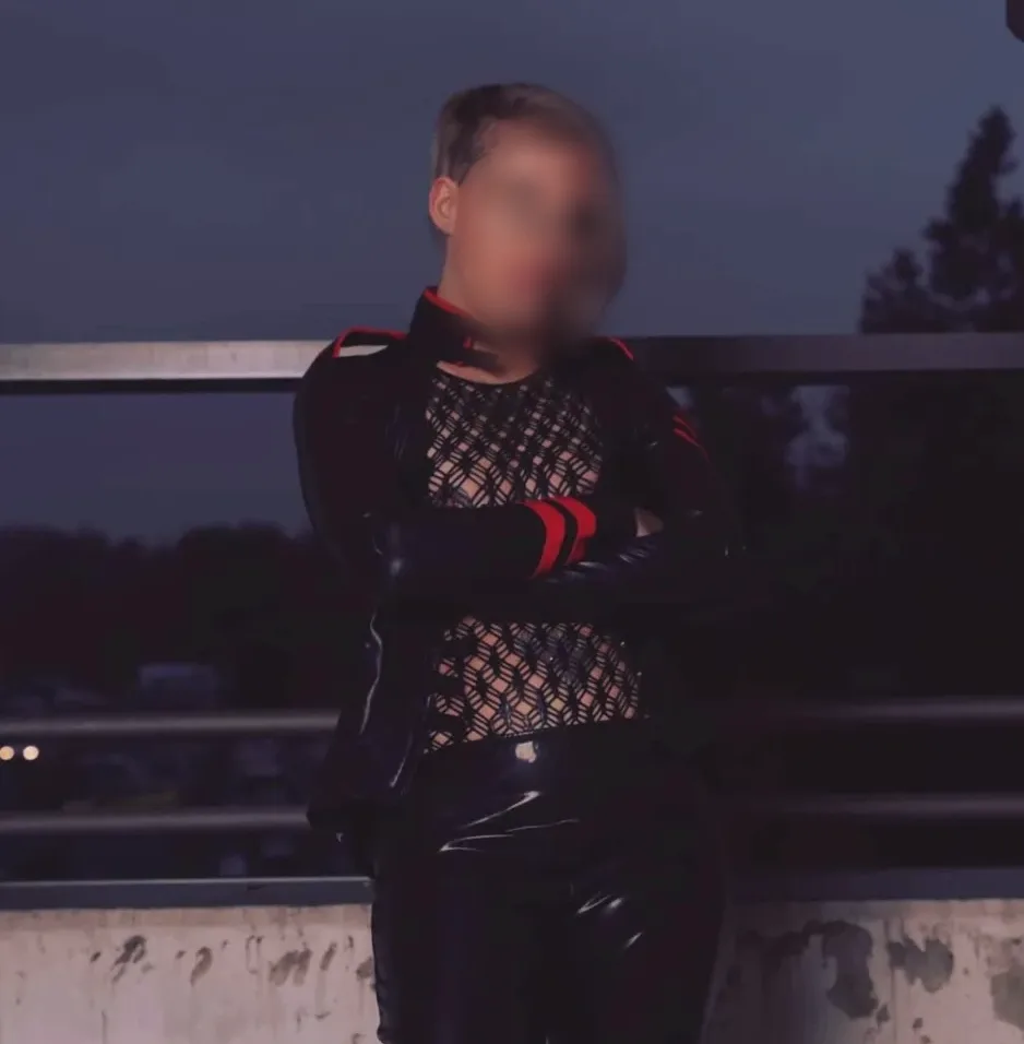 Femke, 38