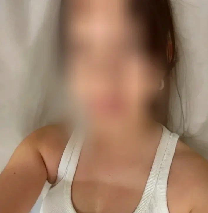 Hannah, 26