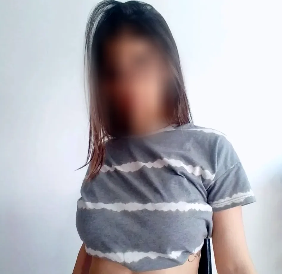 Liv, 23