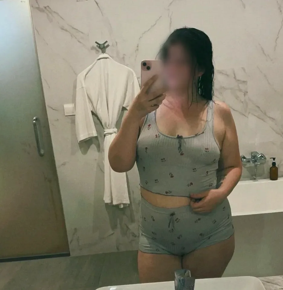 Renske, 27